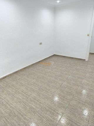 Piso en venta en Carolinas Altas en Alicante
