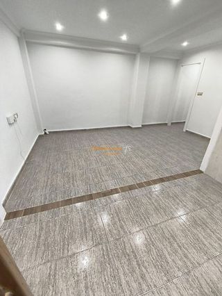 Piso en venta en Carolinas Altas en Alicante