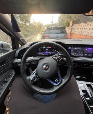 Volkswagen Golf 2023