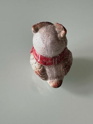 Statuetta gufo con sciarpa rossa