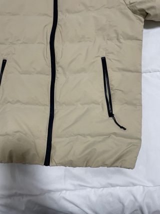 Chaqueta H&M Beige Impermeable
