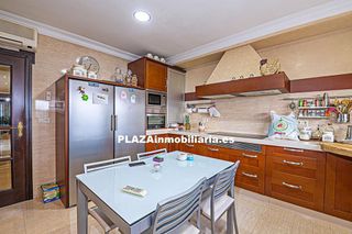 Chalet en venta en Lucena