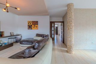 Chalet en venta en San Isidro - Espíritu Santo - Obelisco en Zamora