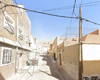 Chalet en venta en La Chanca - Pescadería en Almería