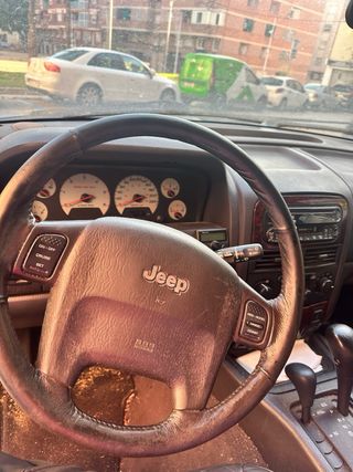 Jeep Cherokee 2002