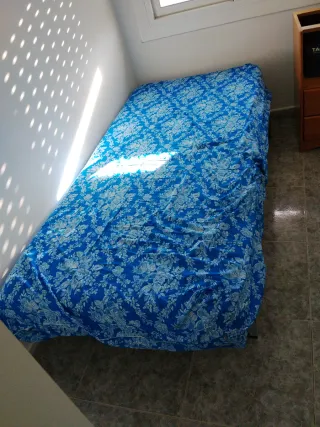 Cama 90cm con colchón