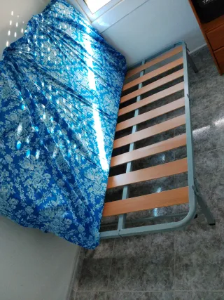 Cama 90cm con colchón