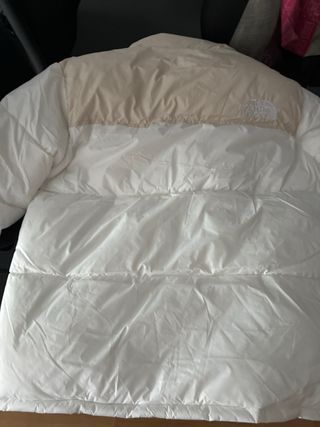 Cazadora The North Face Beige y Blanca sin estrena