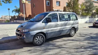 Hyundai H-1 2005