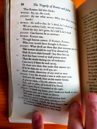 Romeo and Juliet. En ingles. Edición Pinguin