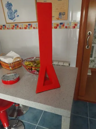 Jarrón decorativo rojo