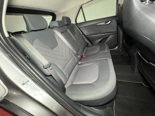 Kia Niro 1.6 GDi HEV 104kW (141CV) Drive