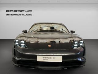 Porsche Taycan 4 Cross Turismo 420 kW (571 CV)