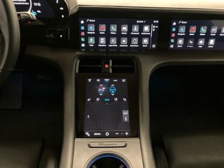 Porsche Taycan 4 Cross Turismo 420 kW (571 CV)