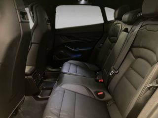 Porsche Taycan 4 Cross Turismo 420 kW (571 CV)