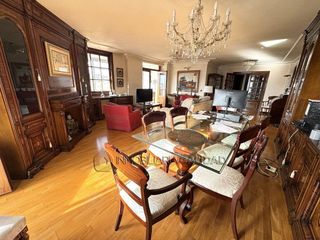 Piso en venta en Plaza España - Villa Pilar - Reyes Católicos - Vadillos en Burgos