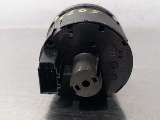 MANDO LUCES SKODA KAROQ (NU) DTR 565941431D