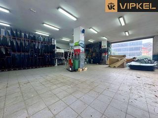 Local comercial en venta en Castiñeiriño - Cruceiro de Sar en Santiago de Compostela