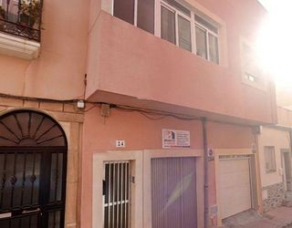 Piso en venta en Los Ángeles - Cruz de Caravaca en Almería