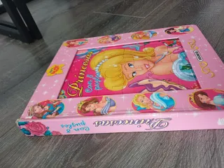 Princesas (Libro Puzle) (Spanish Edition)