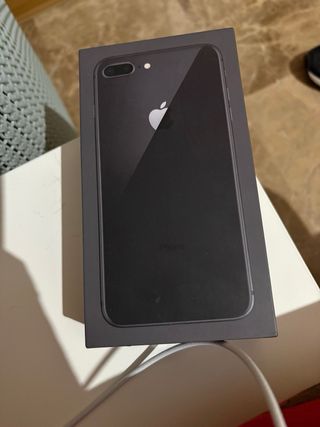 iPhone 8 Plus