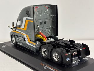 Freightliner Cascadia escala 1/43