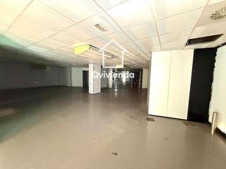 Local comercial en venta en Centre en Ripollet