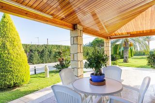Chalet en venta en Perleta - Maitino en Elche