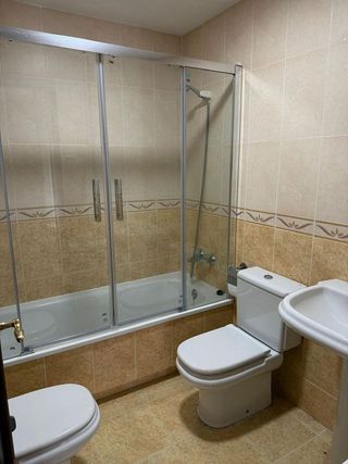 Casa adosada en venta en Coín