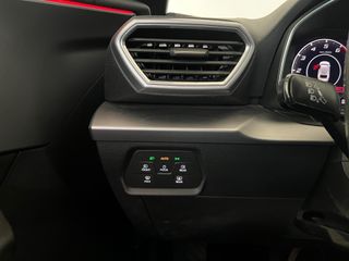 SEAT León ST 1.5 eTSI S&S FR DSG 110 kW (150 CV)