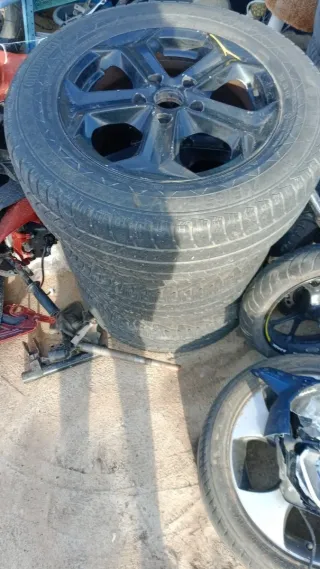 Llantas Ford (Juego de 4)