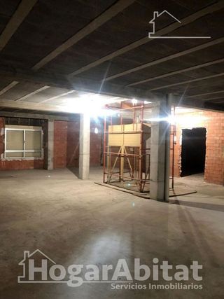 Edificio en venta en Zona Llombai en Burriana