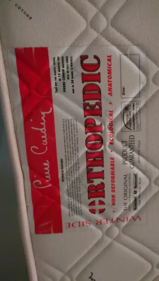 Colchon y sumier Pierre Cardin blanco