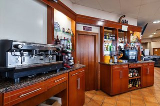 Hotel en venta en Tremañes en Gijón