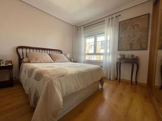 Piso en venta en Montecerrao en Oviedo