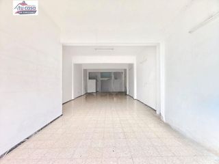 Local comercial en alquiler en Moya