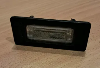 Luces matrícula Audi A4 B8