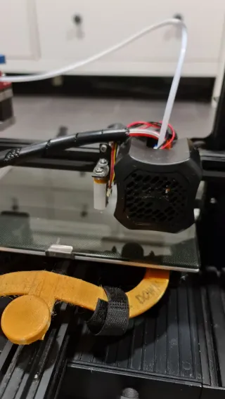 Impresora 3d ender 3 v2