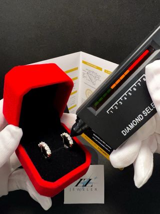 Pendientes de plata con moisanita 0.5ct/pendiente