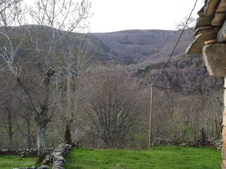 Casa adosada en venta en Espinosa de los Monteros