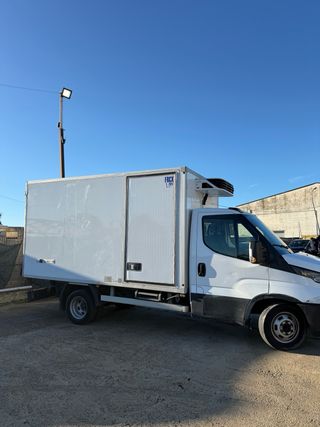Iveco Daily frigorifico ETIQUETA C