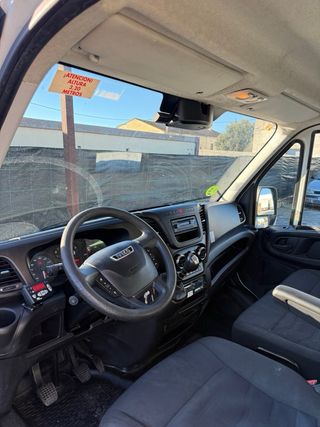 Iveco Daily frigorifico ETIQUETA C