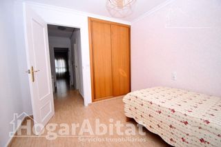 Casa adosada en venta en L'Alquenència en Alzira