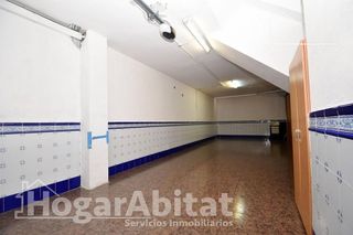 Casa adosada en venta en L'Alquenència en Alzira