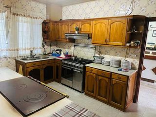 Chalet en venta en Melide