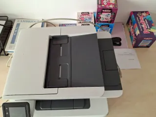 Impresora HP LaserJet MFP M428dw