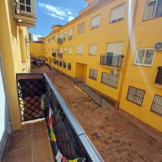 Piso en venta en Residencial Triana - Barrio Alto en Gabias (Las)