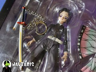 Buzzmod Demon Slayer Shinobu Kocho + espada metal