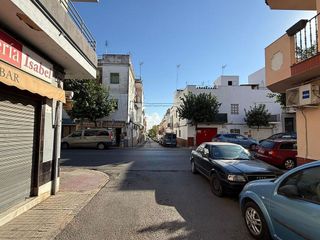 Local comercial en venta en Coria del Río