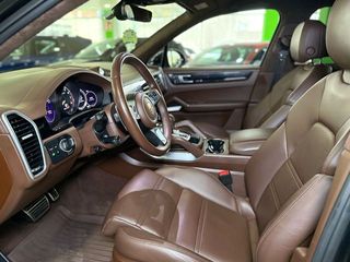 Porsche Cayenne Turbo S E-Hybrid 500 kW (680 CV)